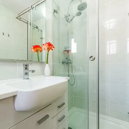 Coqueto Apartamento Junto Al Mar *